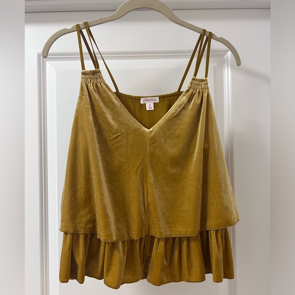 Xhilaration top size M